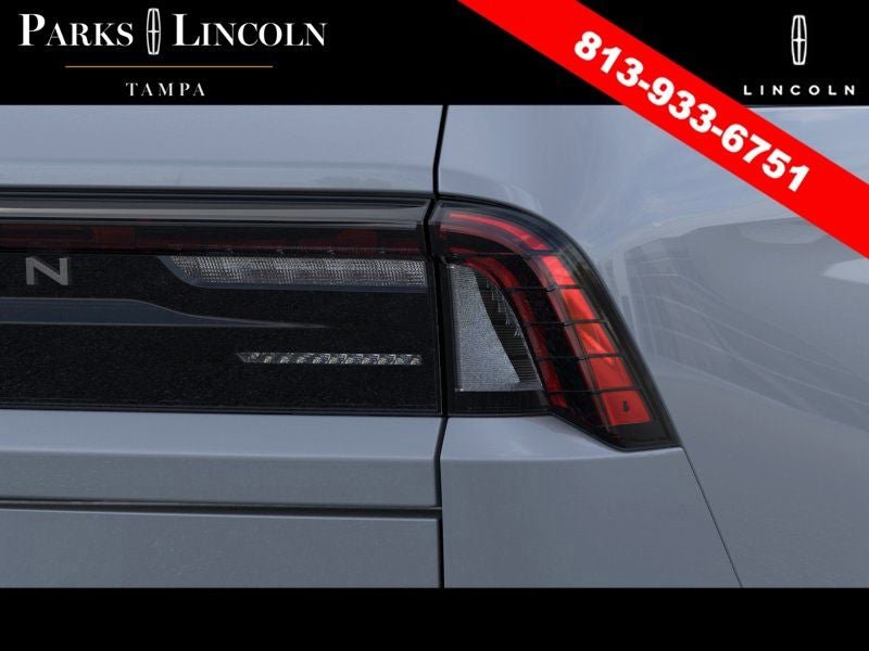 New 2026 Lincoln Navigator L Reserve AWD/4WD image 21