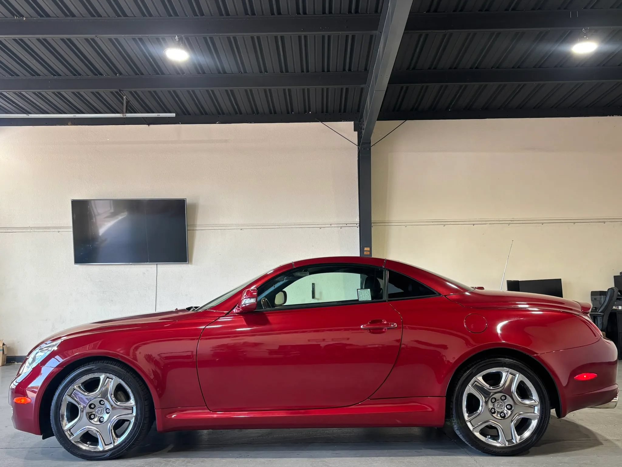 Used 2009 Lexus SC 430 Convertible RWD image 13