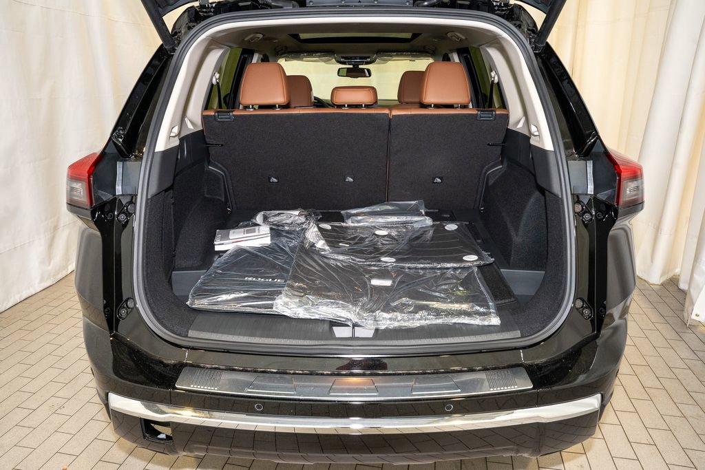 New 2026 Nissan Rogue Platinum w/ Platinum Premium Package image 6