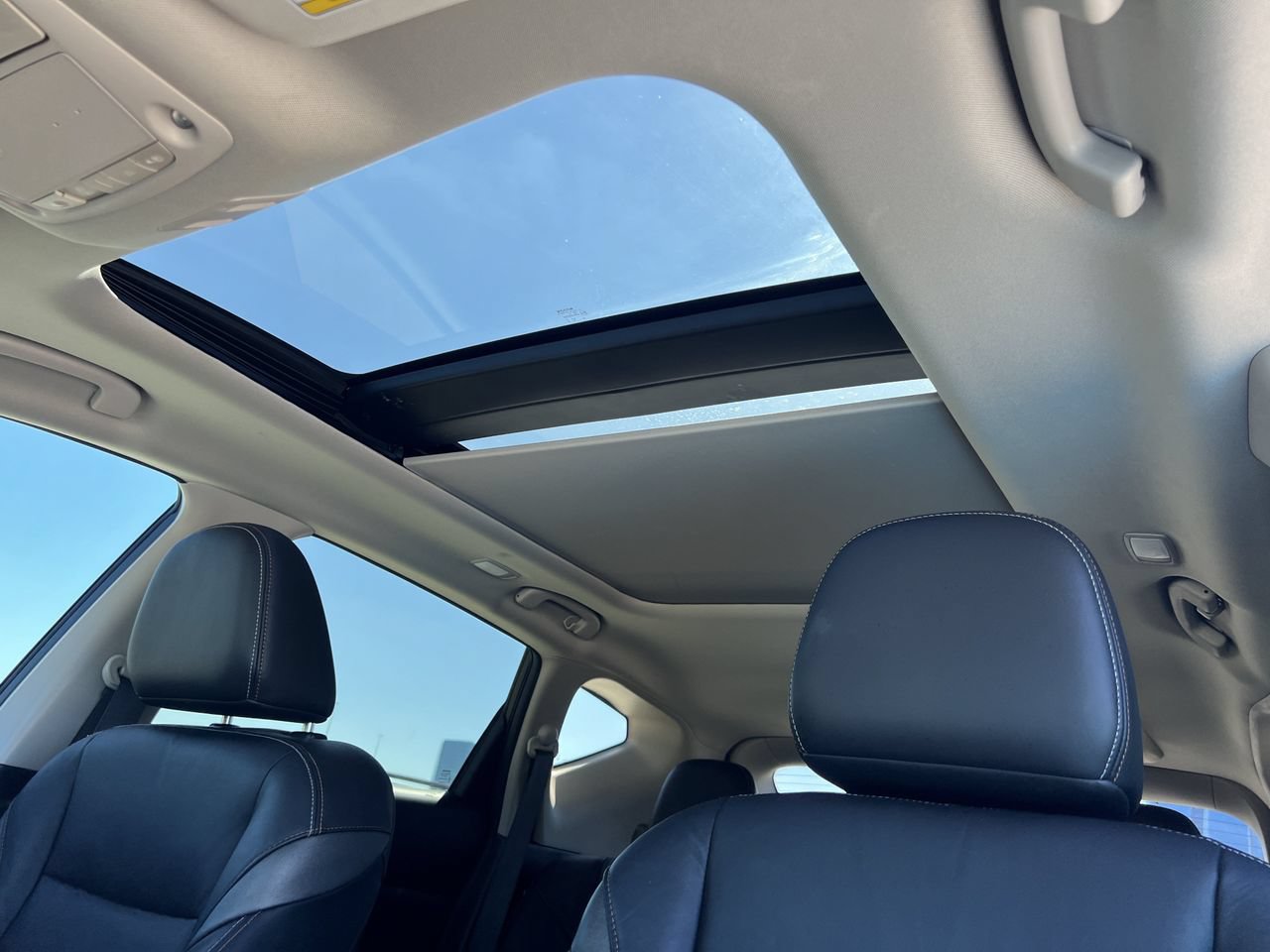 Used 2022 Nissan Murano Platinum w/ Cargo Package FWD image 22