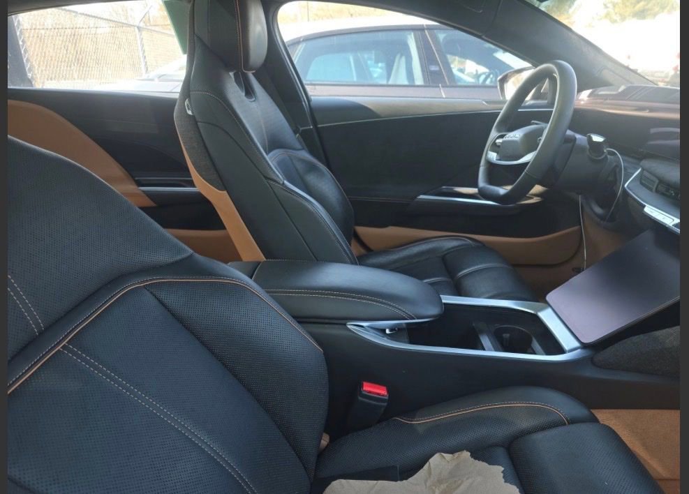 Used 2022 Lucid Air Grand Touring image 15