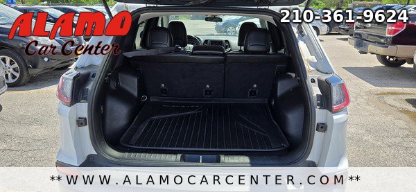 Used 2019 Jeep Cherokee Latitude Plus FWD image 25