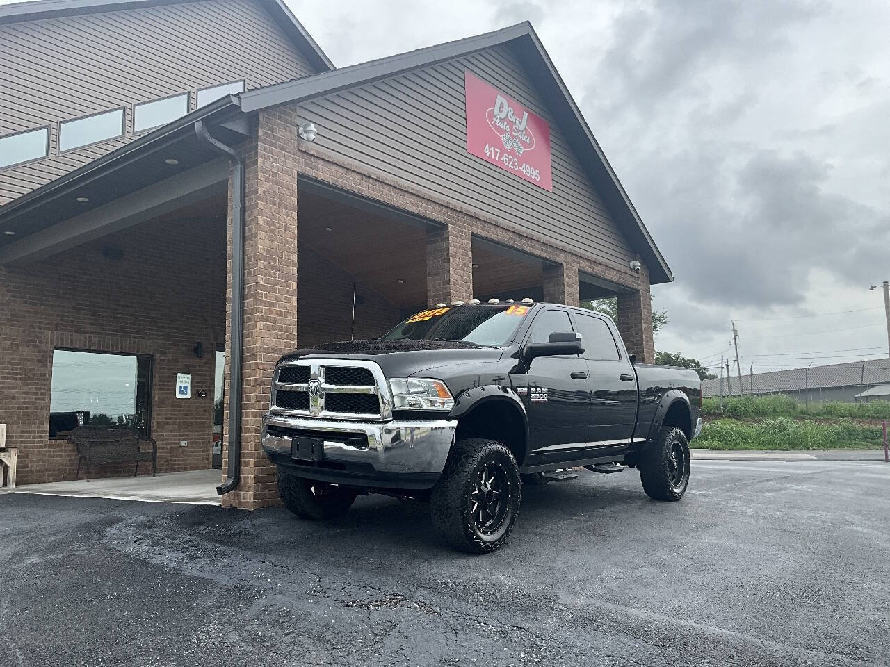 Used 2015 RAM 2500 Tradesman w/ Chrome Appearance Group AWD/4WD image 23