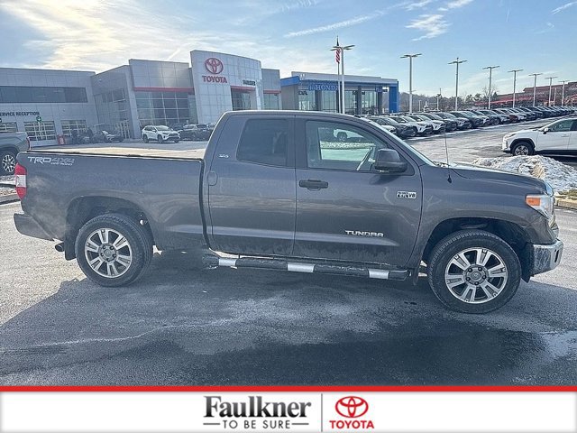 Used 2016 Toyota Tundra SR5 image 7