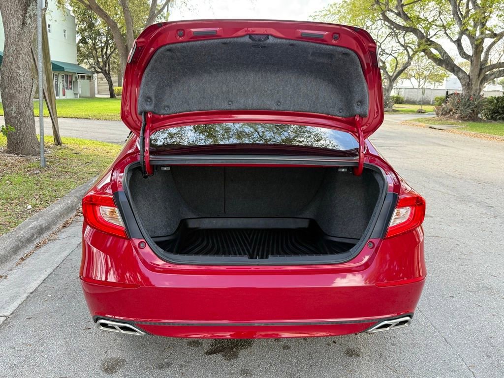 Used 2018 Honda Accord Sport image 40