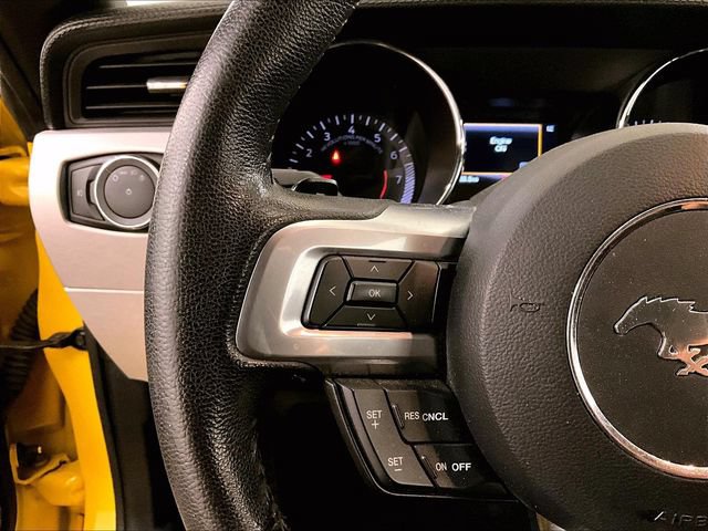 Used 2015 Ford Mustang Premium RWD image 18