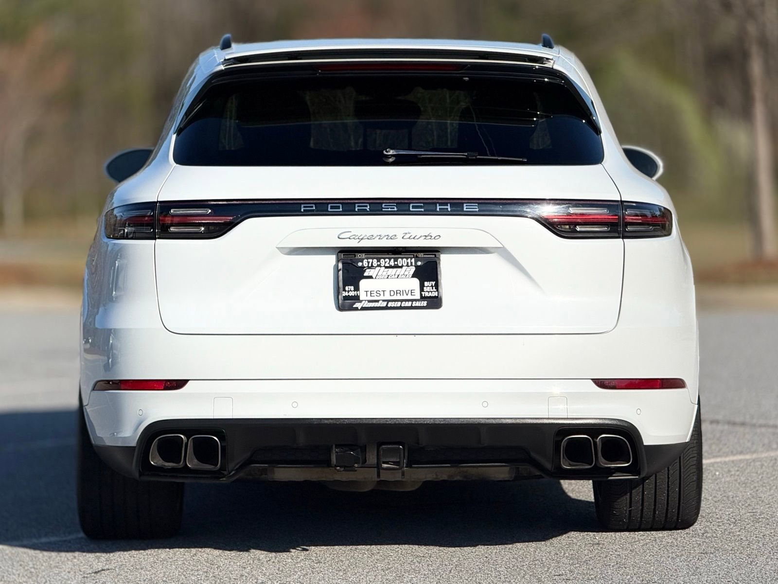 Used 2019 Porsche Cayenne Turbo image 5