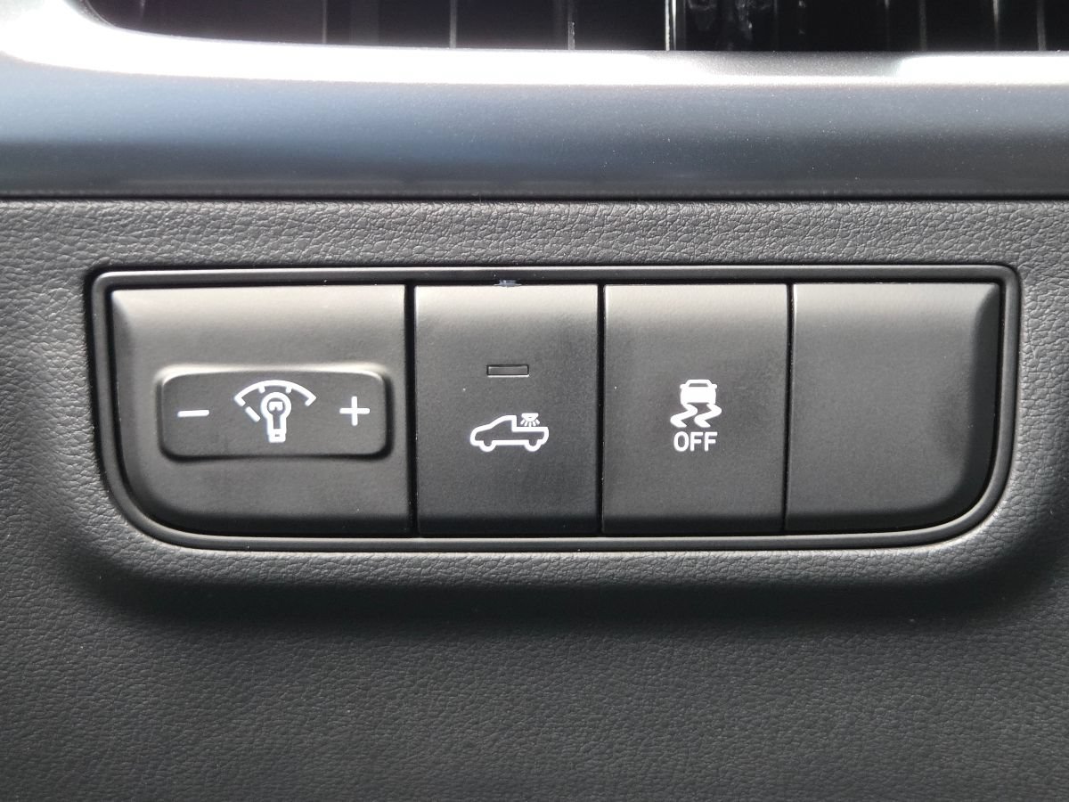 New 2027 Hyundai Santa Cruz SE AWD/4WD image 32