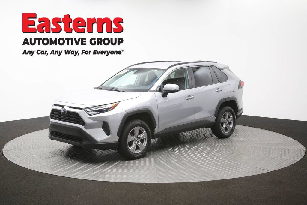 Used 2024 Toyota RAV4 XLE AWD/4WD image 54