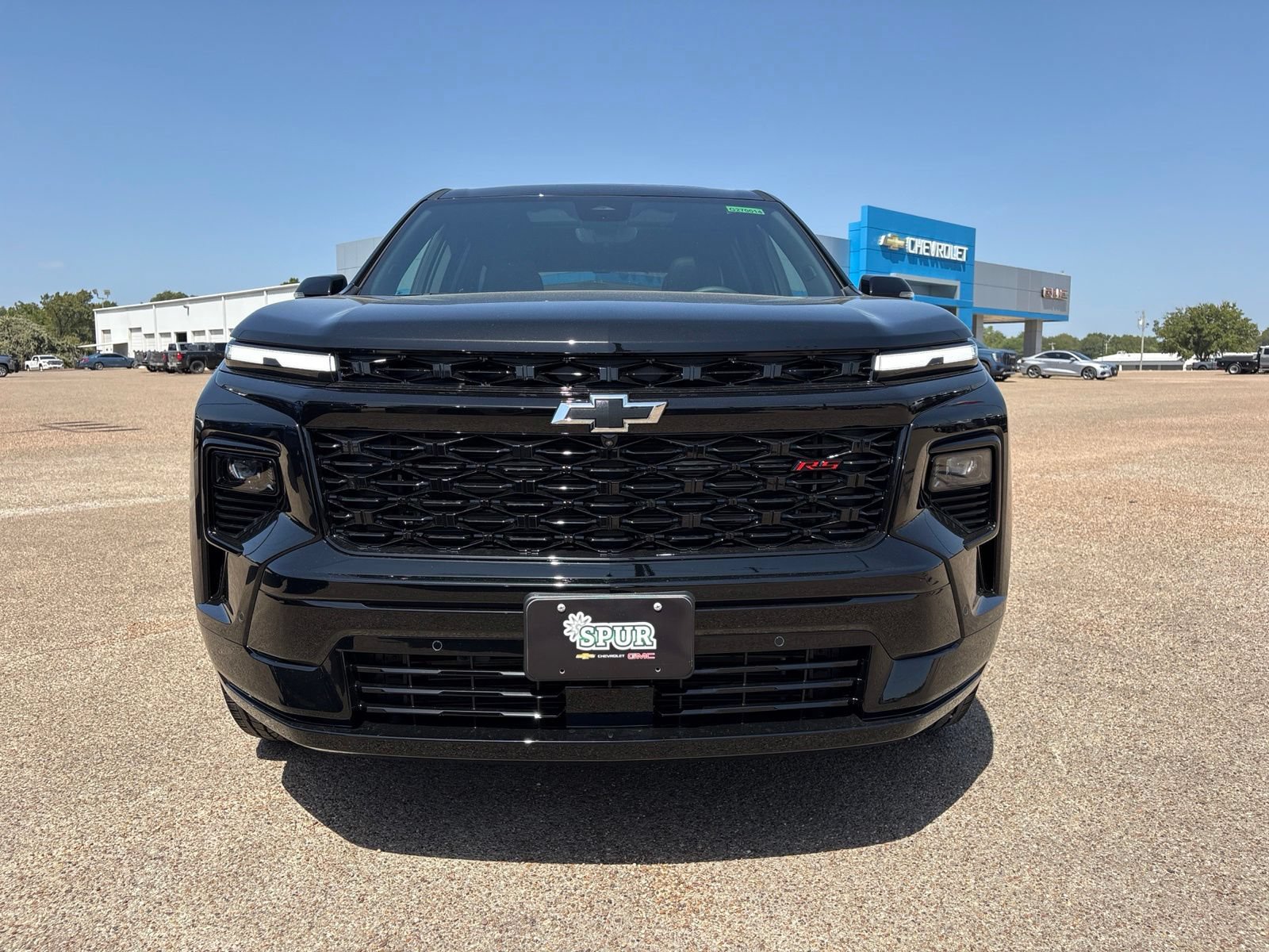New 2027 Chevrolet Traverse RS FWD image 9