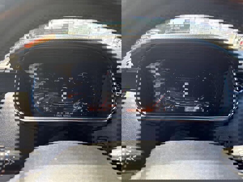 Used 2016 Land Rover Range Rover Sport Supercharged image 27