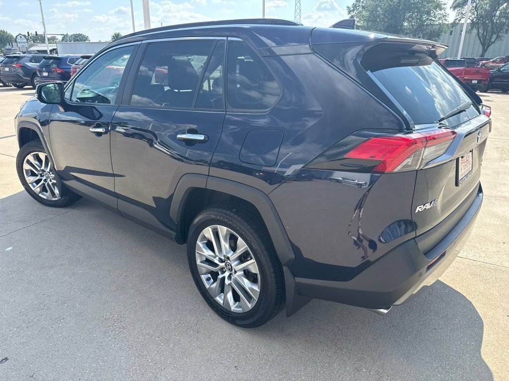 Certified 2019 Toyota RAV4 Limited w/ Cold Weather Package AWD/4WD image 5