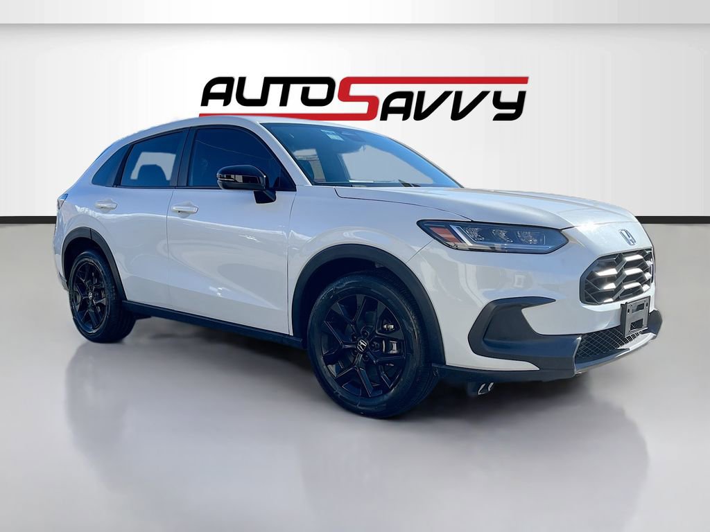 Used 2025 Honda HR-V Sport image 1