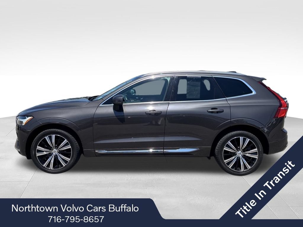 Used 2022 Volvo XC60 B5 Inscription w/ Advanced Package AWD/4WD image 2