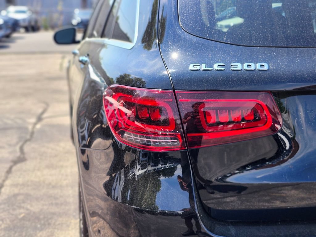 Certified 2022 Mercedes-Benz GLC 300 4MATIC image 9