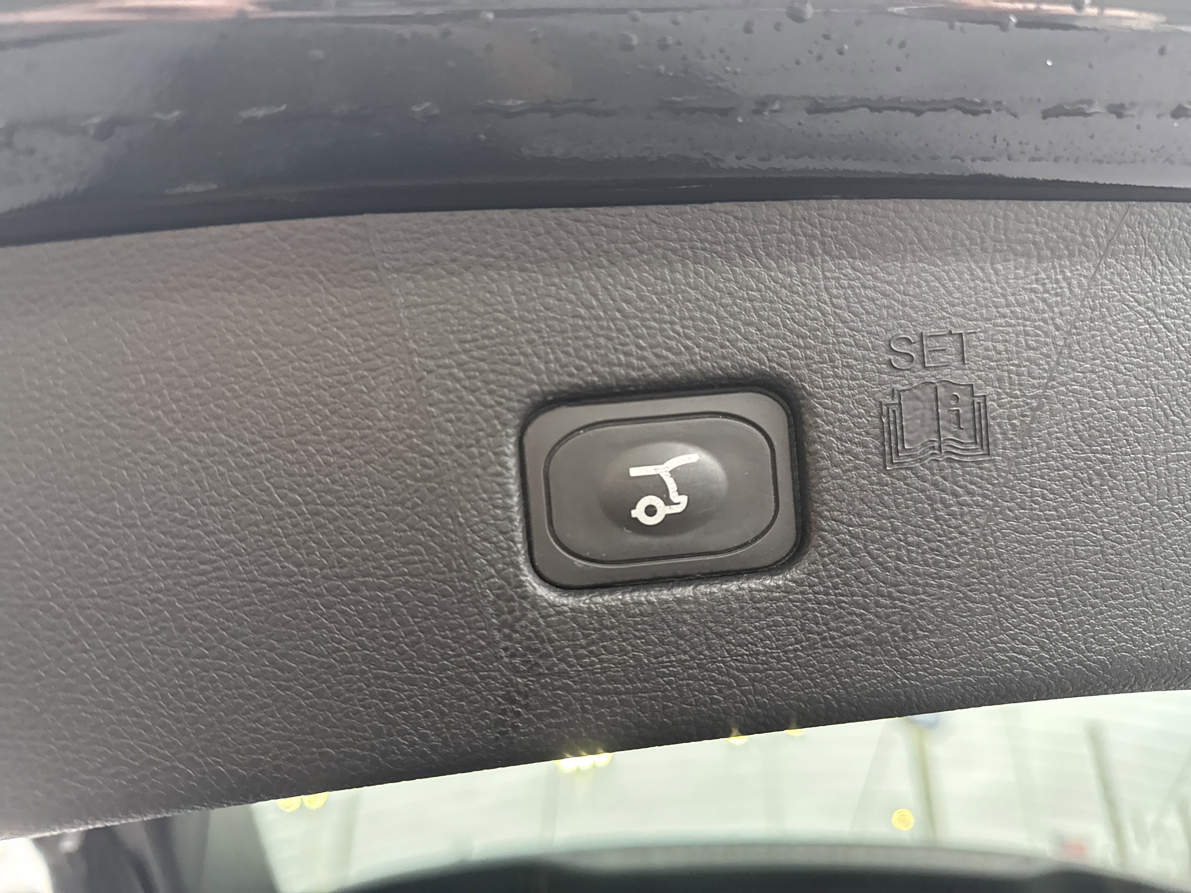 Used 2024 Ford Edge SEL w/ Convenience Package image 26