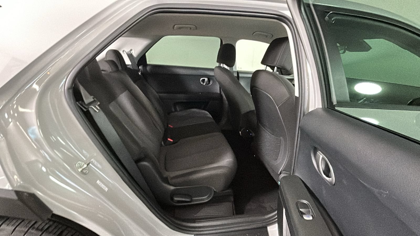 Used 2024 Hyundai Ioniq 5 SEL AWD/4WD image 35