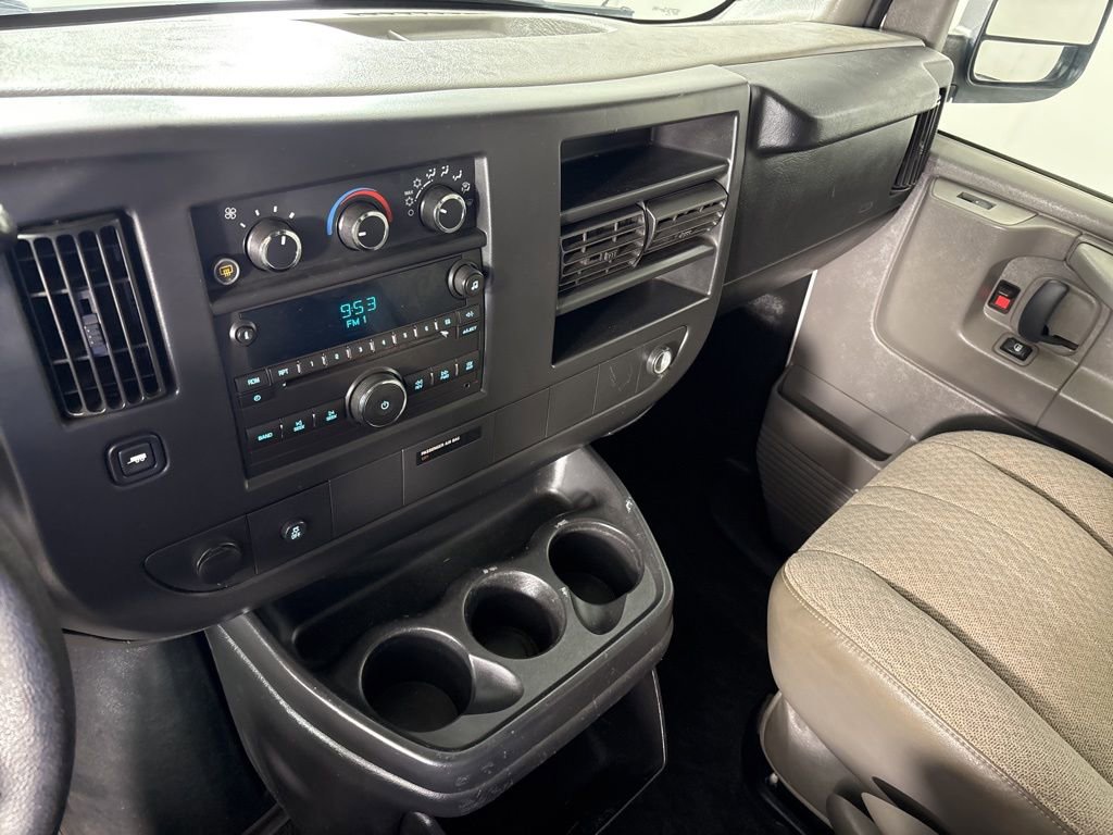 Used 2014 Chevrolet Express 1500 LS RWD image 35
