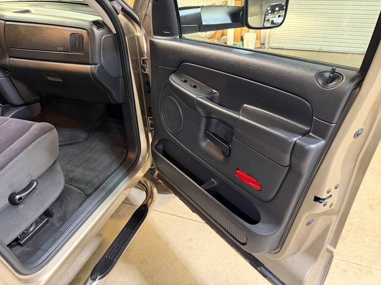Used 2004 Dodge Ram 2500 Truck SLT w/ Trailer Tow Group AWD/4WD image 59