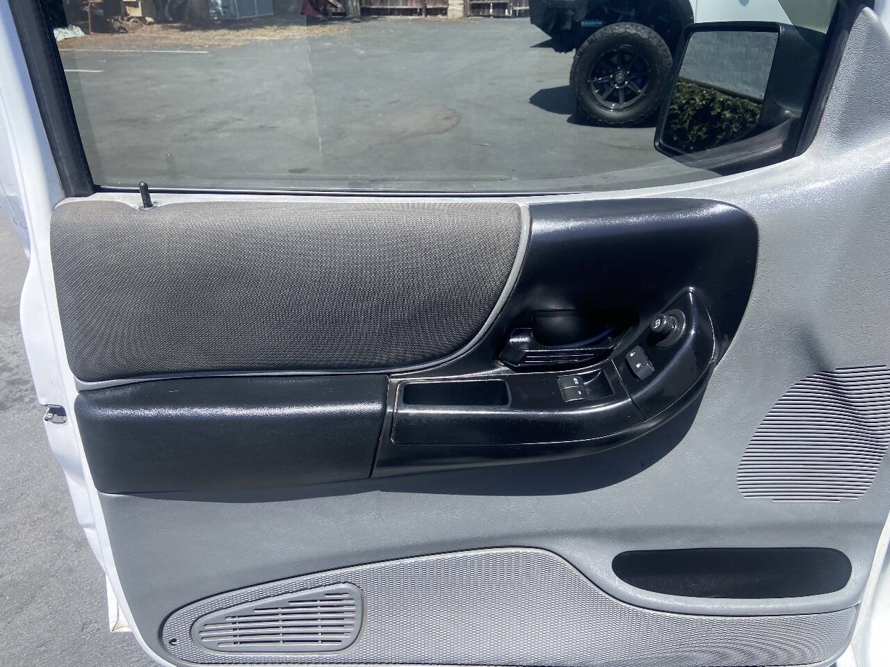 Used 2011 Ford Ranger XLT RWD image 15
