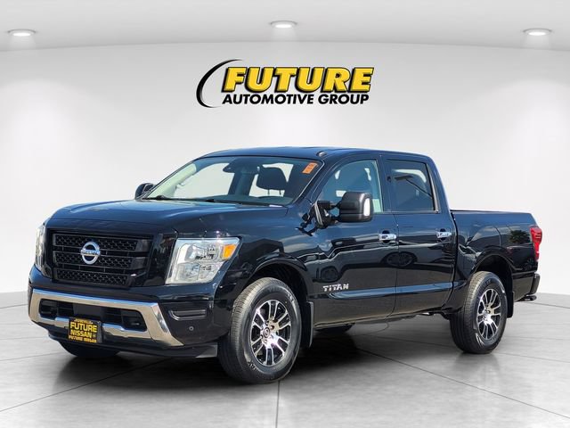 Used 2021 Nissan Titan SV w/ SV Convenience Package AWD/4WD image 5