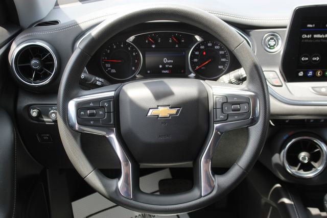 Used 2024 Chevrolet Blazer LT w/ Convenience Package FWD image 13