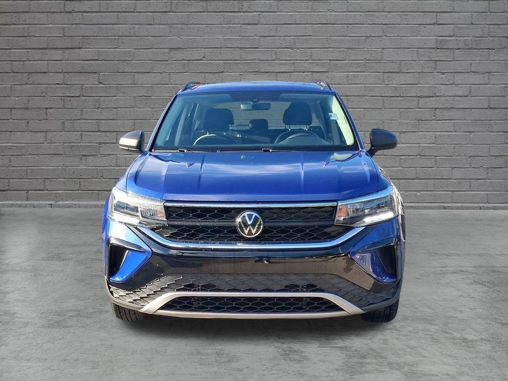 Used 2023 Volkswagen Taos S FWD image 2