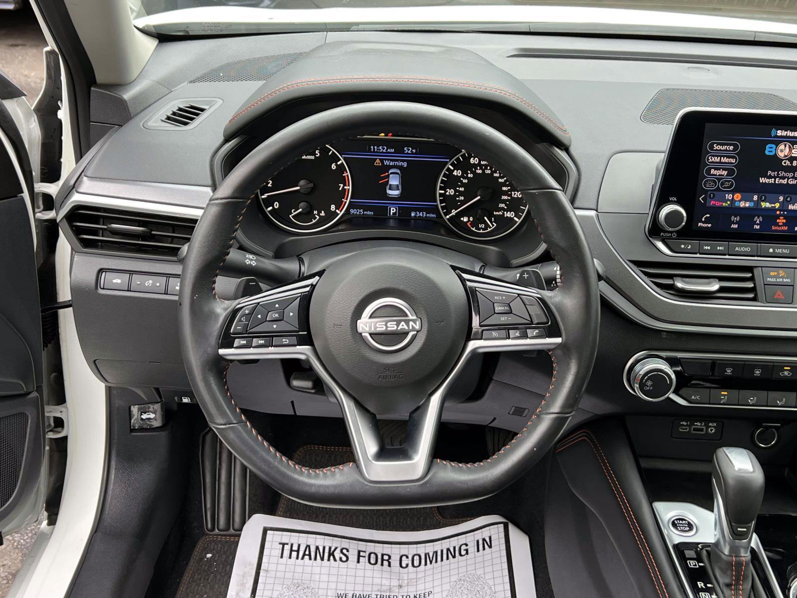 Used 2023 Nissan Altima 2.5 SR FWD image 14