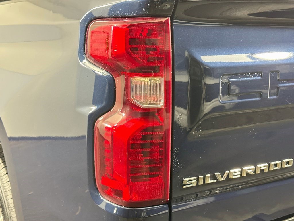 Used 2022 Chevrolet Silverado 1500 Custom RWD image 33