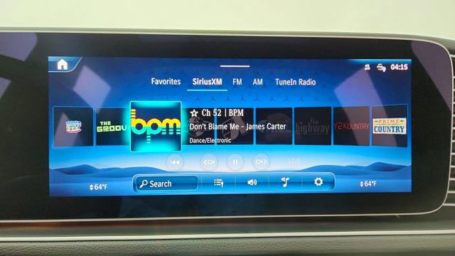 Used 2025 Mercedes-Benz GLE 450e 4MATIC image 46