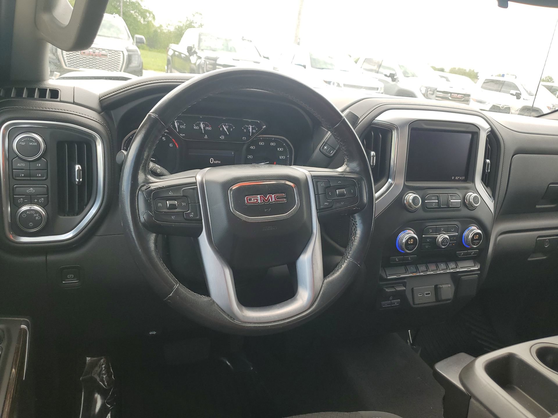 Used 2021 GMC Sierra 1500 SLE w/ X31 Off-Road Package AWD/4WD image 19