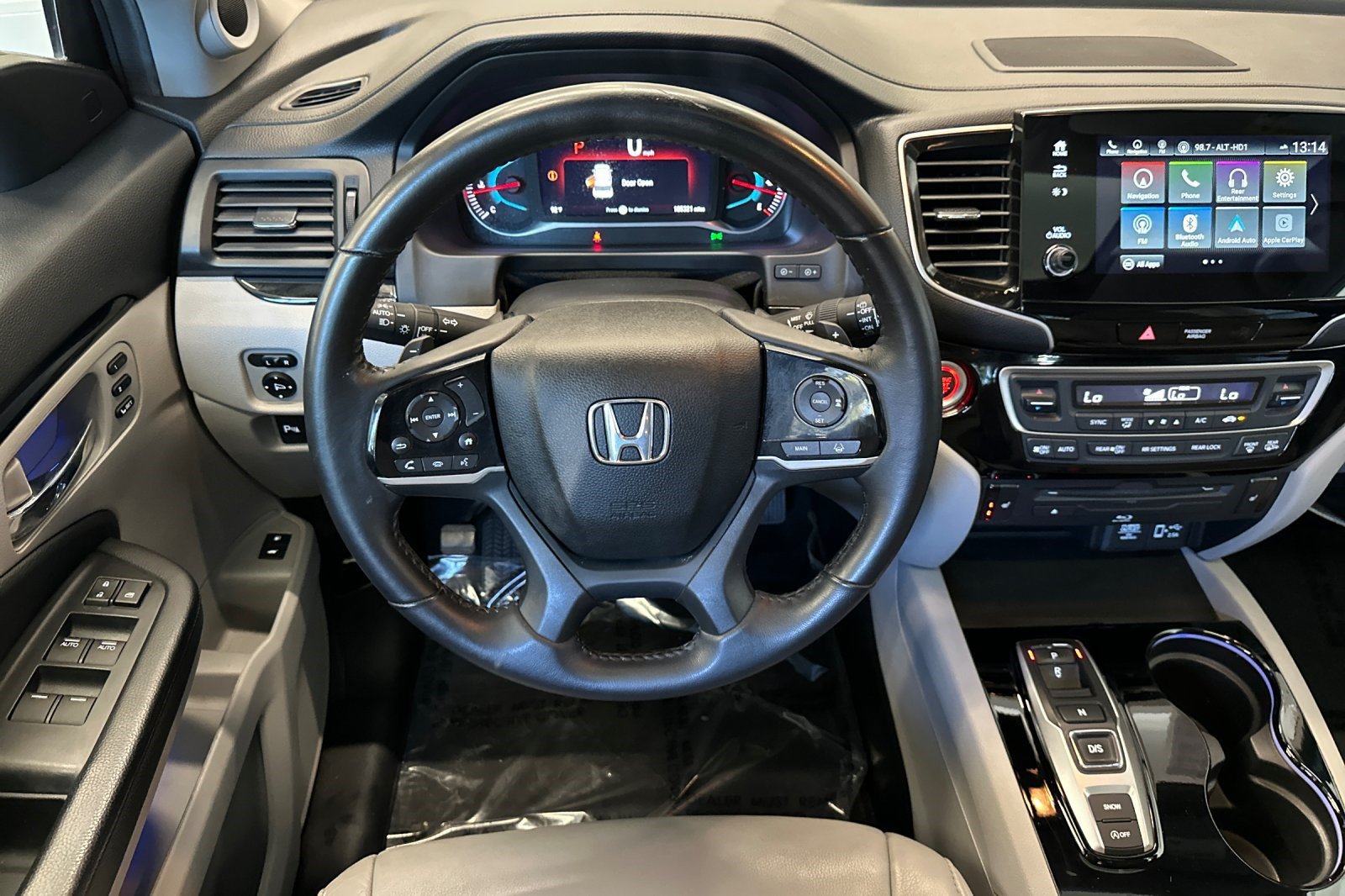 Used 2021 Honda Pilot Touring image 31