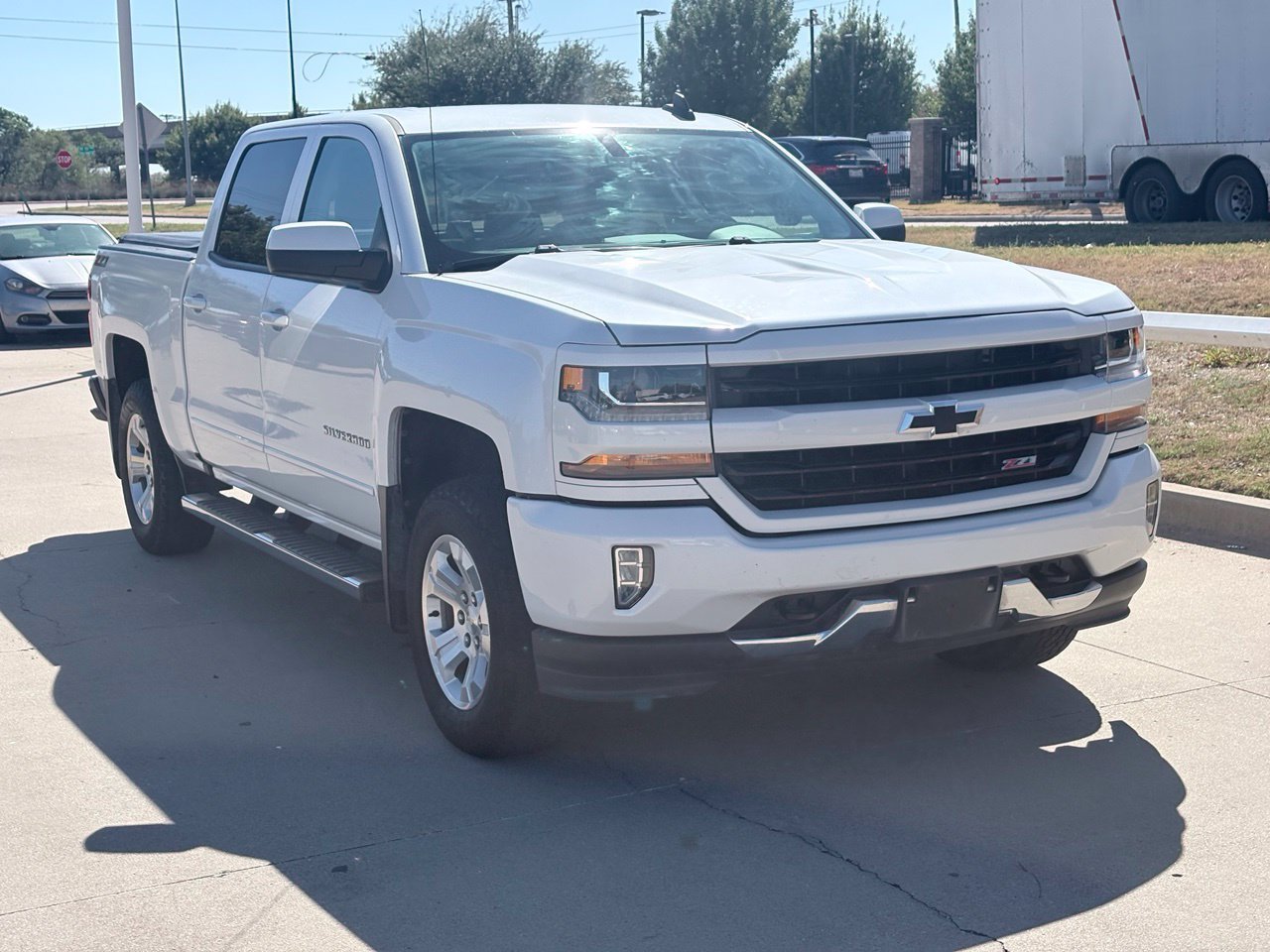 Used 2017 Chevrolet Silverado 1500 LT w/ All Star Edition AWD/4WD image 1