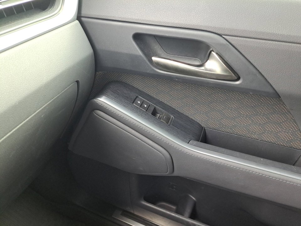 Used 2024 Lexus GX 550 image 34