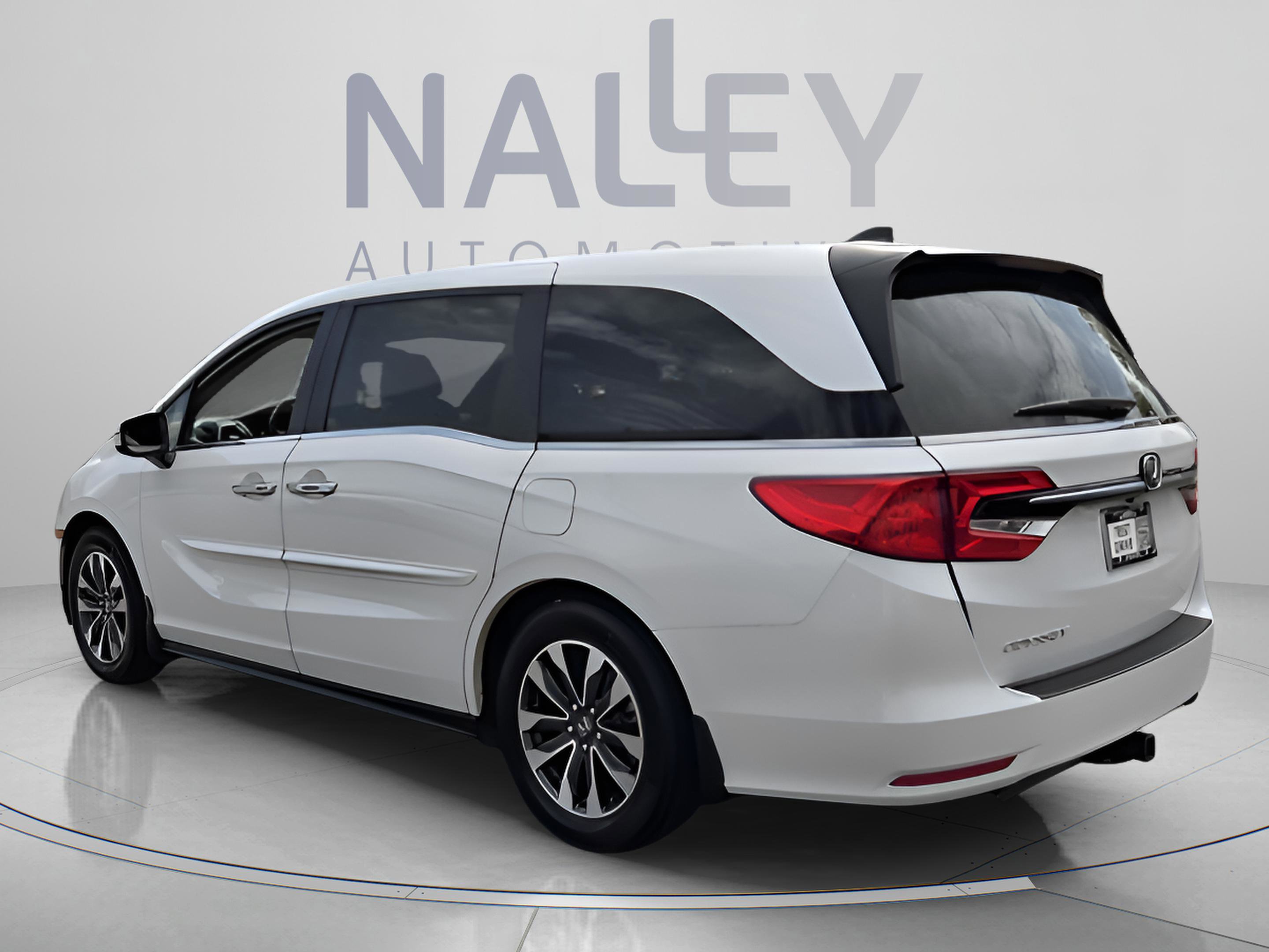 Used 2021 Honda Odyssey EX-L image 3