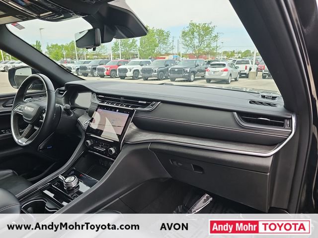 Used 2021 Jeep Grand Cherokee L Overland w/ Luxury Tech Group IV AWD/4WD image 38