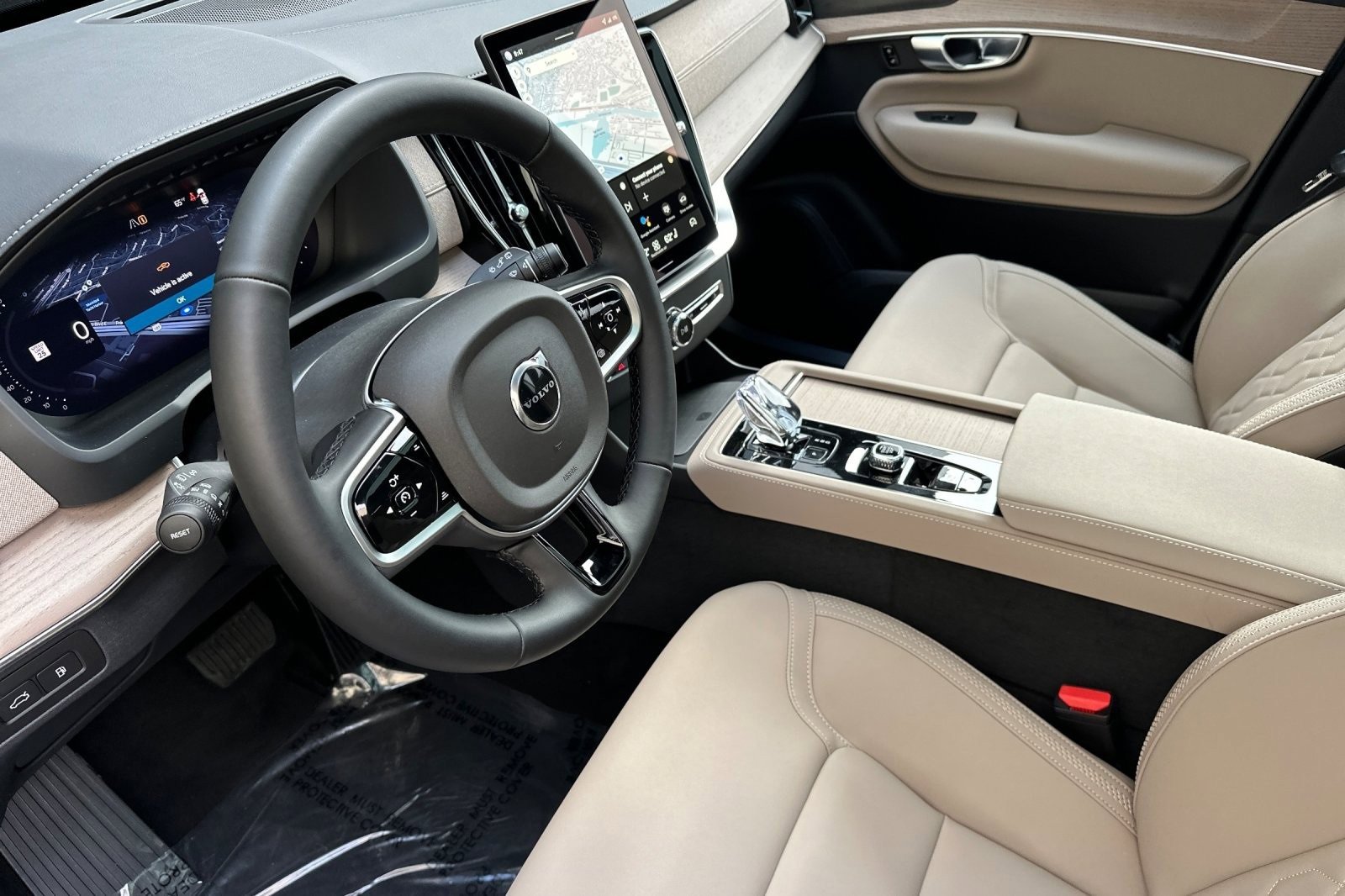 New 2026 Volvo XC90 T8 Plus image 13
