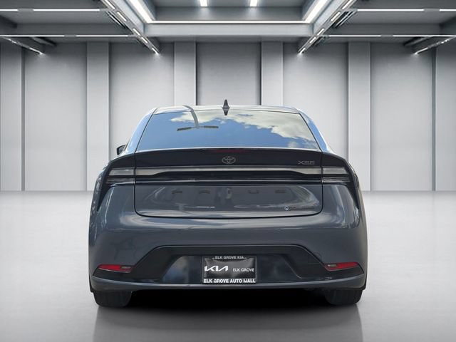 Used 2024 Toyota Prius Prime FWD image 4
