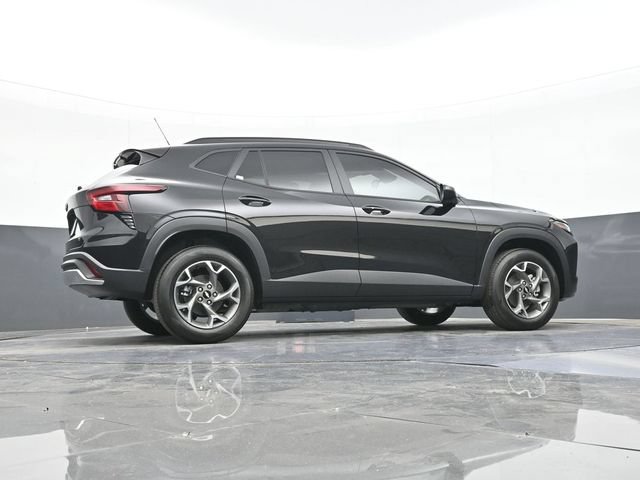 New 2026 Chevrolet Trax LT w/ LT Convenience Package FWD image 44
