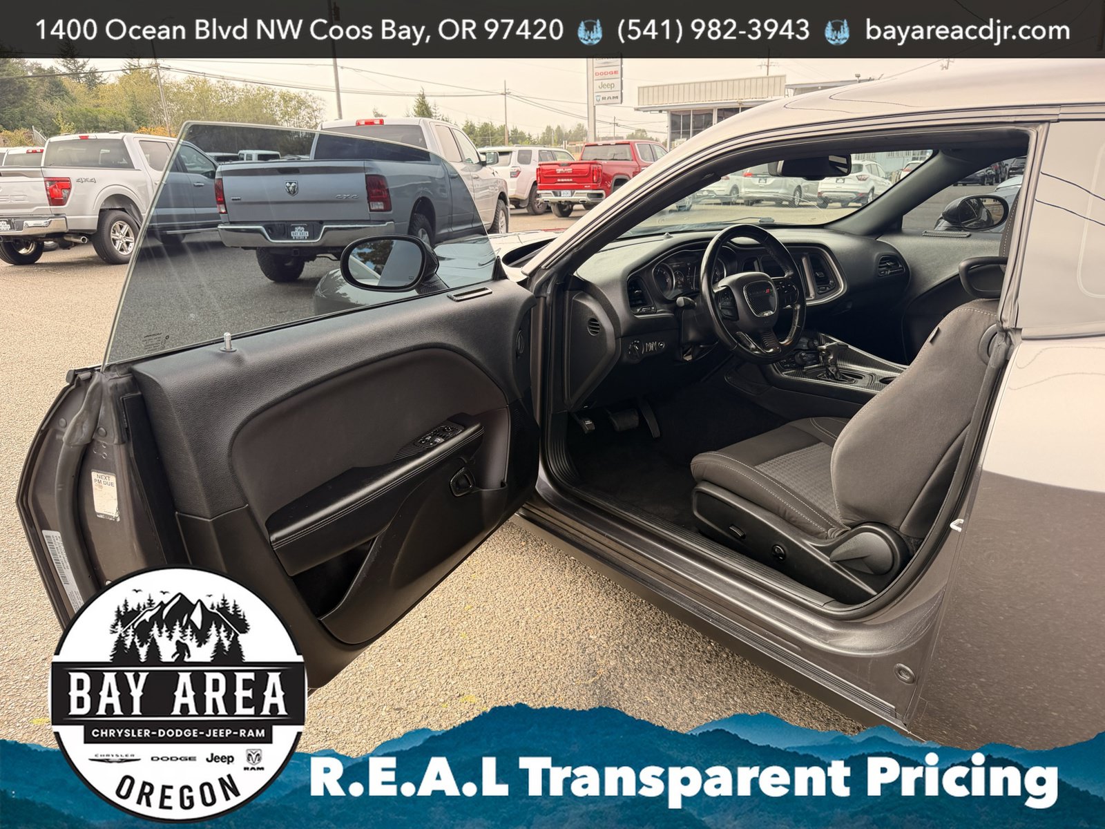 Used 2021 Dodge Challenger SXT RWD image 10