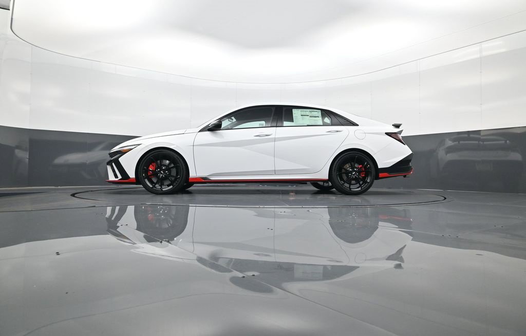 New 2025 Hyundai Elantra N image 28