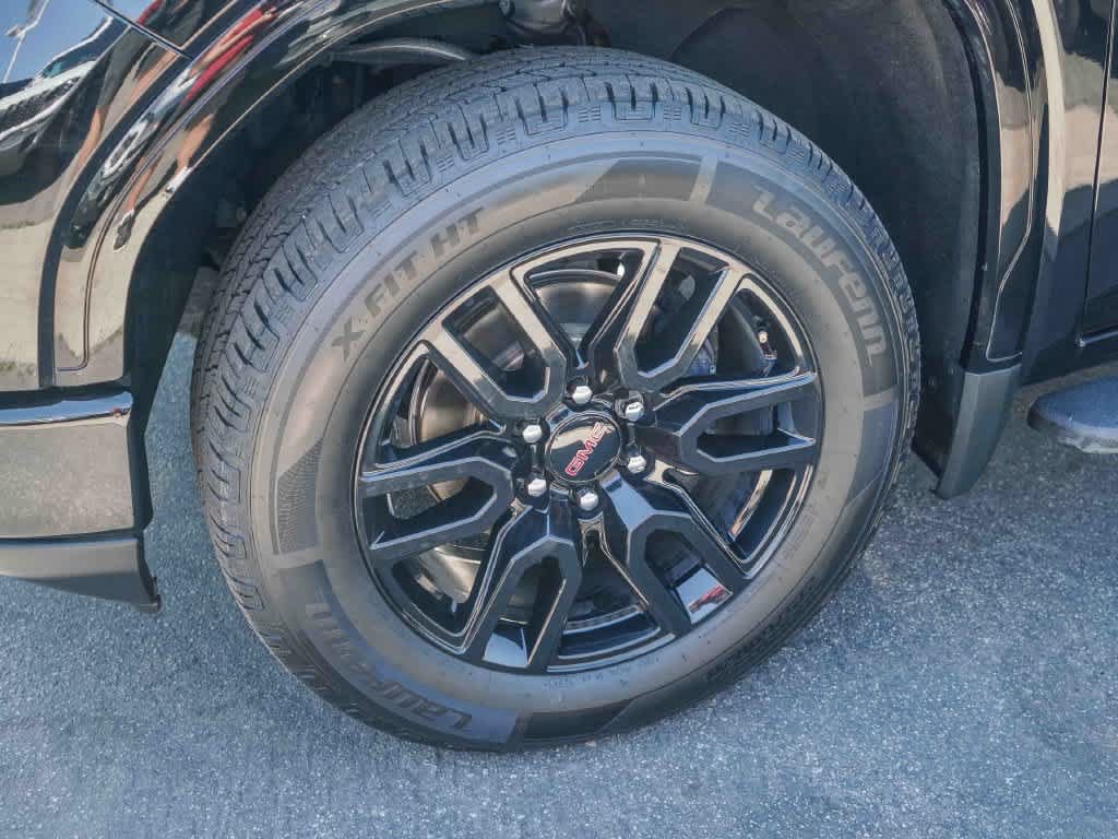 Used 2023 GMC Sierra 1500 Elevation w/ Preferred Package AWD/4WD image 10