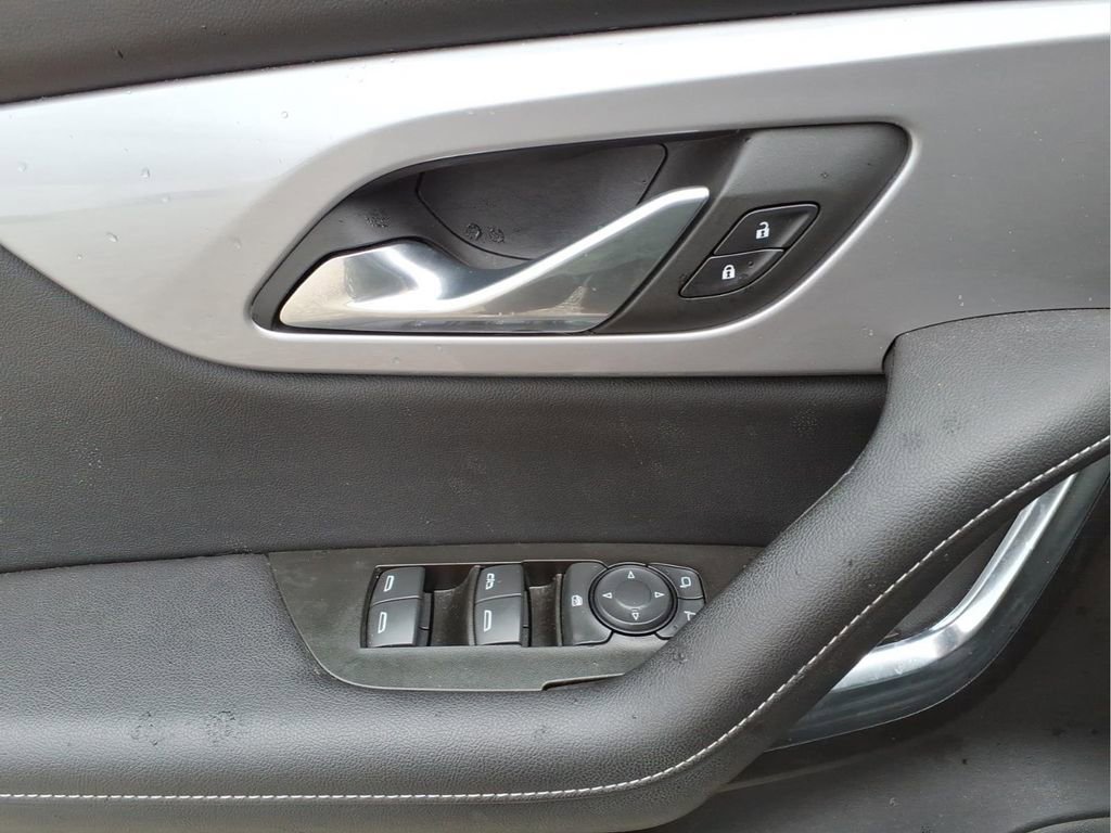 Used 2023 Chevrolet Blazer LT w/ Driver Confidence Package image 12