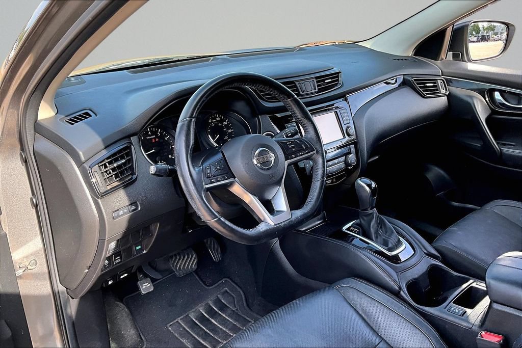 Used 2017 Nissan Rogue Sport SL AWD/4WD image 11