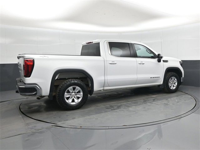 Used 2023 GMC Sierra 1500 SLE image 3