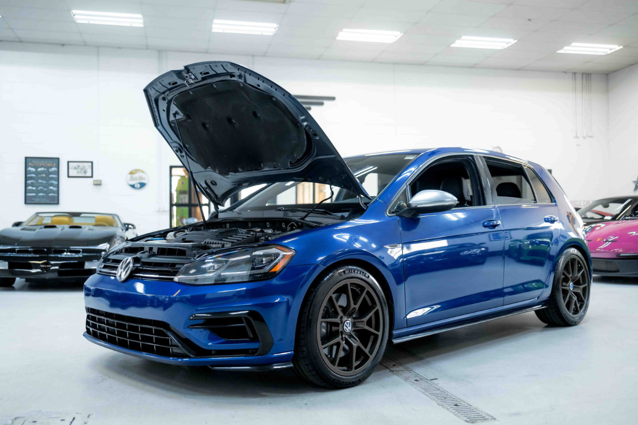 Used 2018 Volkswagen Golf R DCS and Navigation 7A image 89