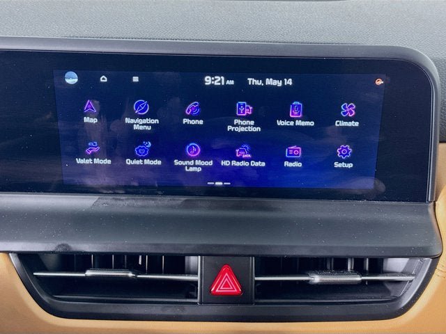 Certified 2024 Kia Seltos SX w/ SX Sunroof Package AWD/4WD image 15