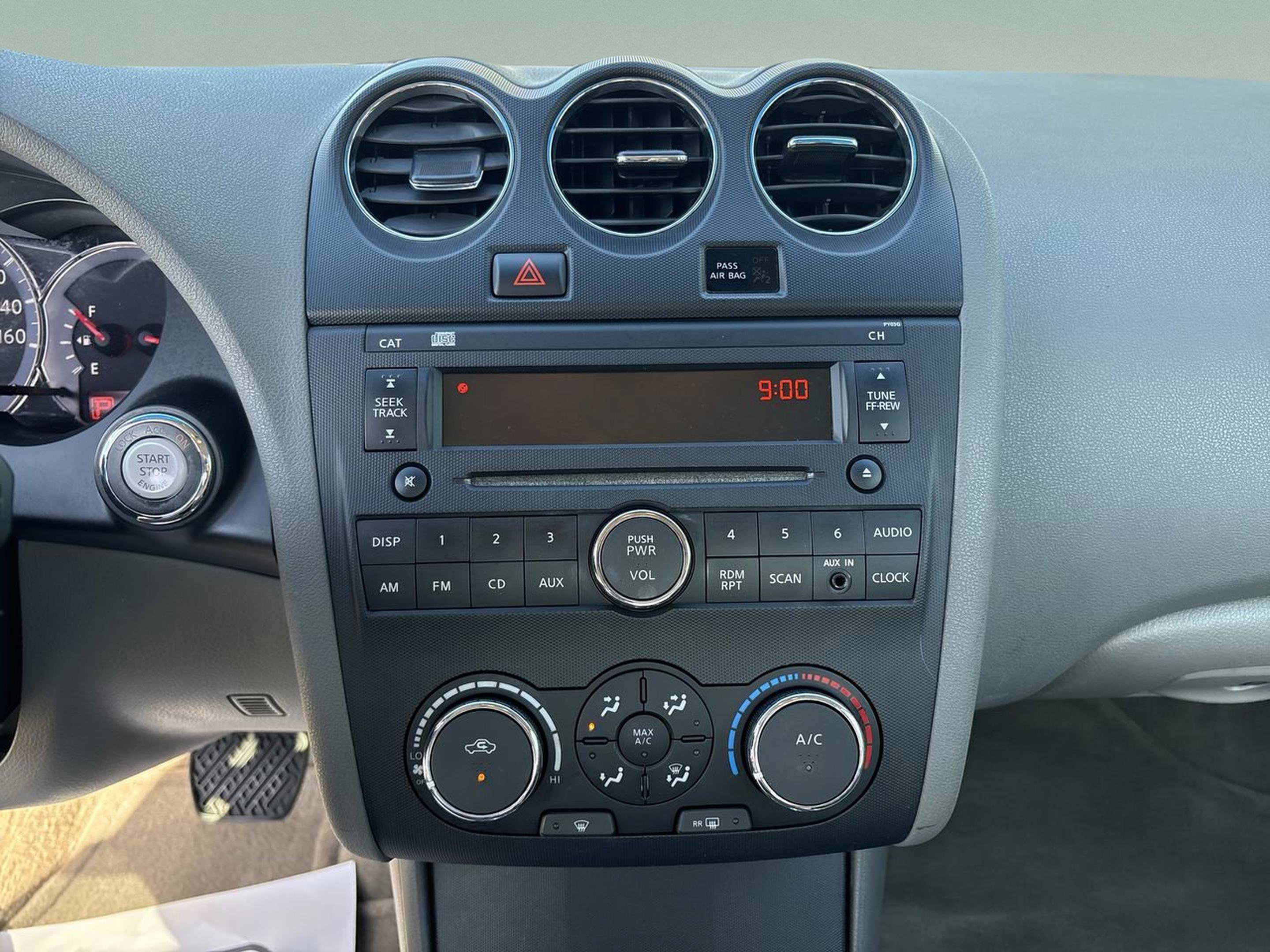 Used 2011 Nissan Altima 2.5 S image 27