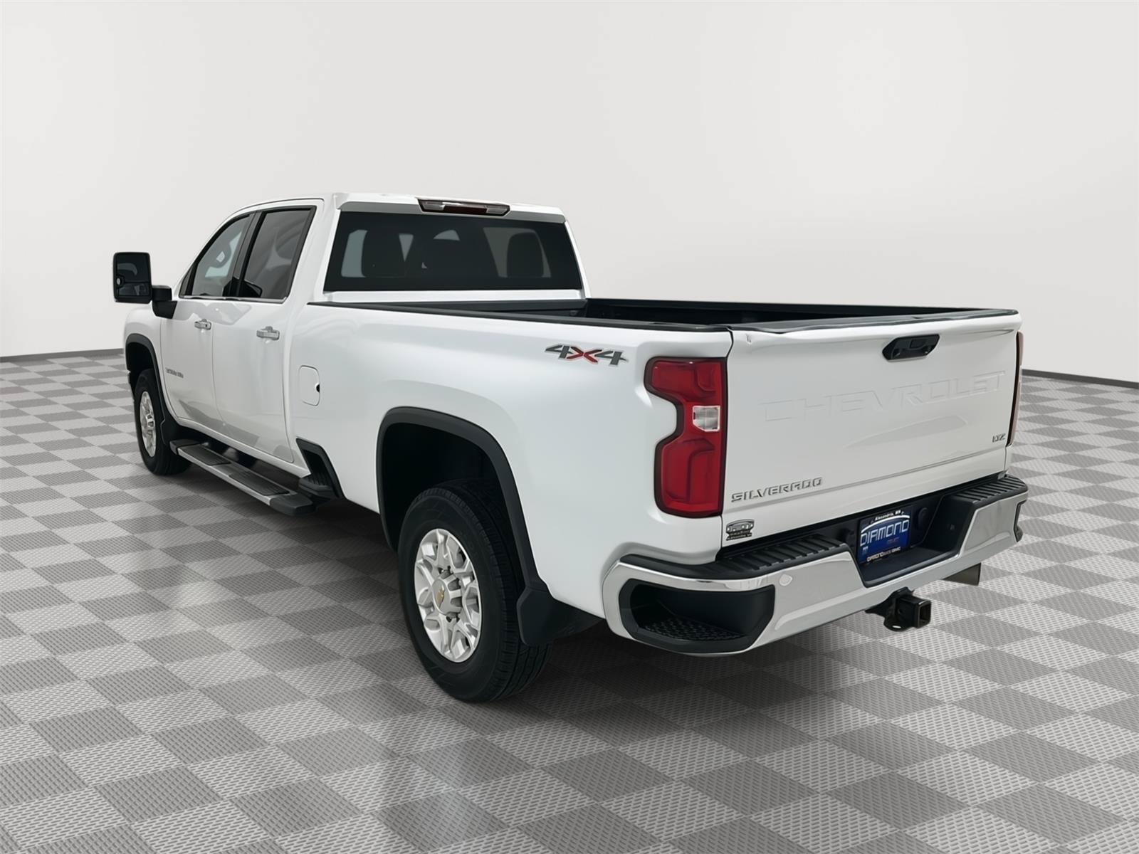 Used 2022 Chevrolet Silverado 3500 LTZ w/ Z71 Off-Road Package AWD/4WD image 3