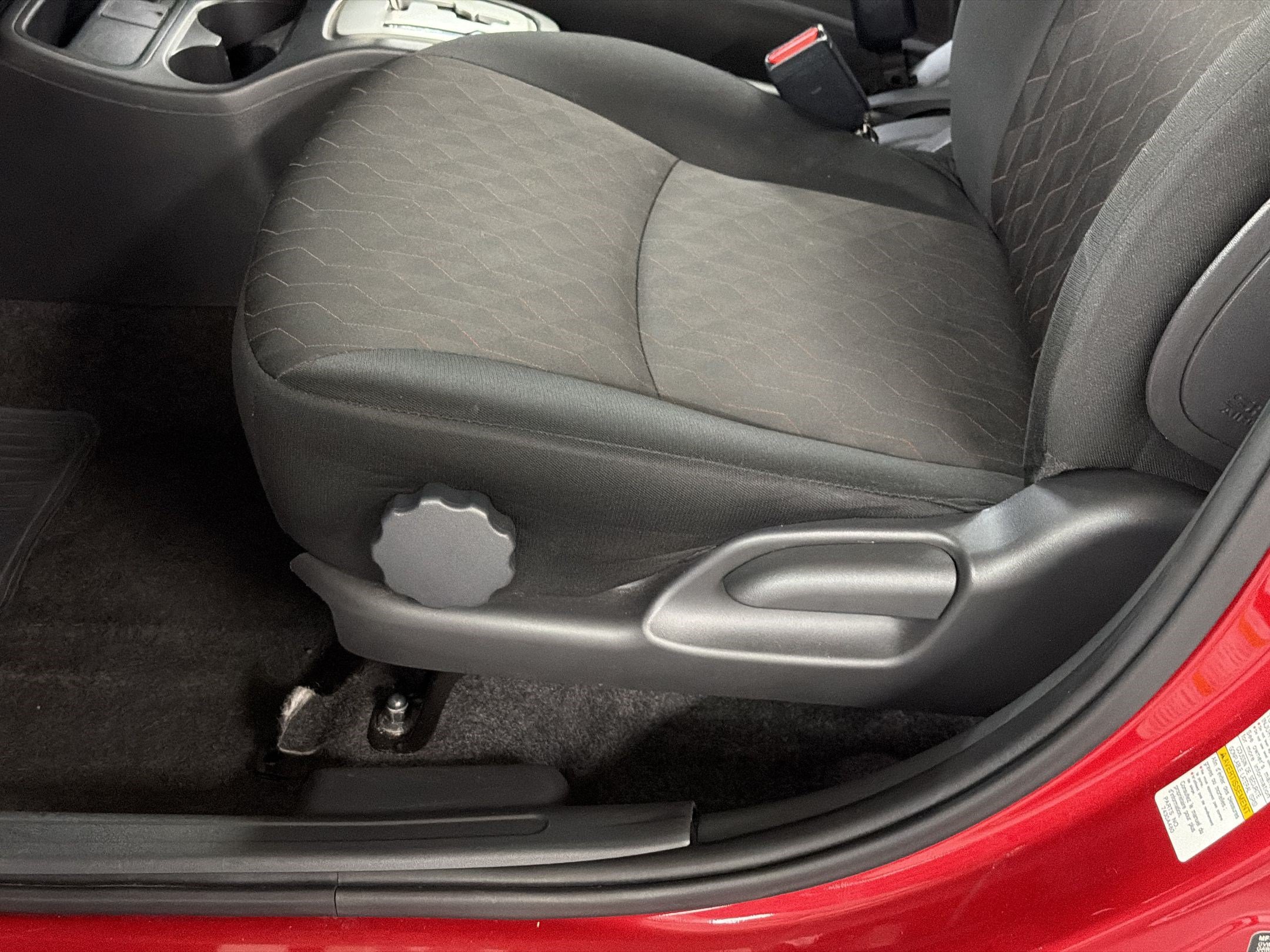 Used 2024 Mitsubishi Mirage ES FWD image 14
